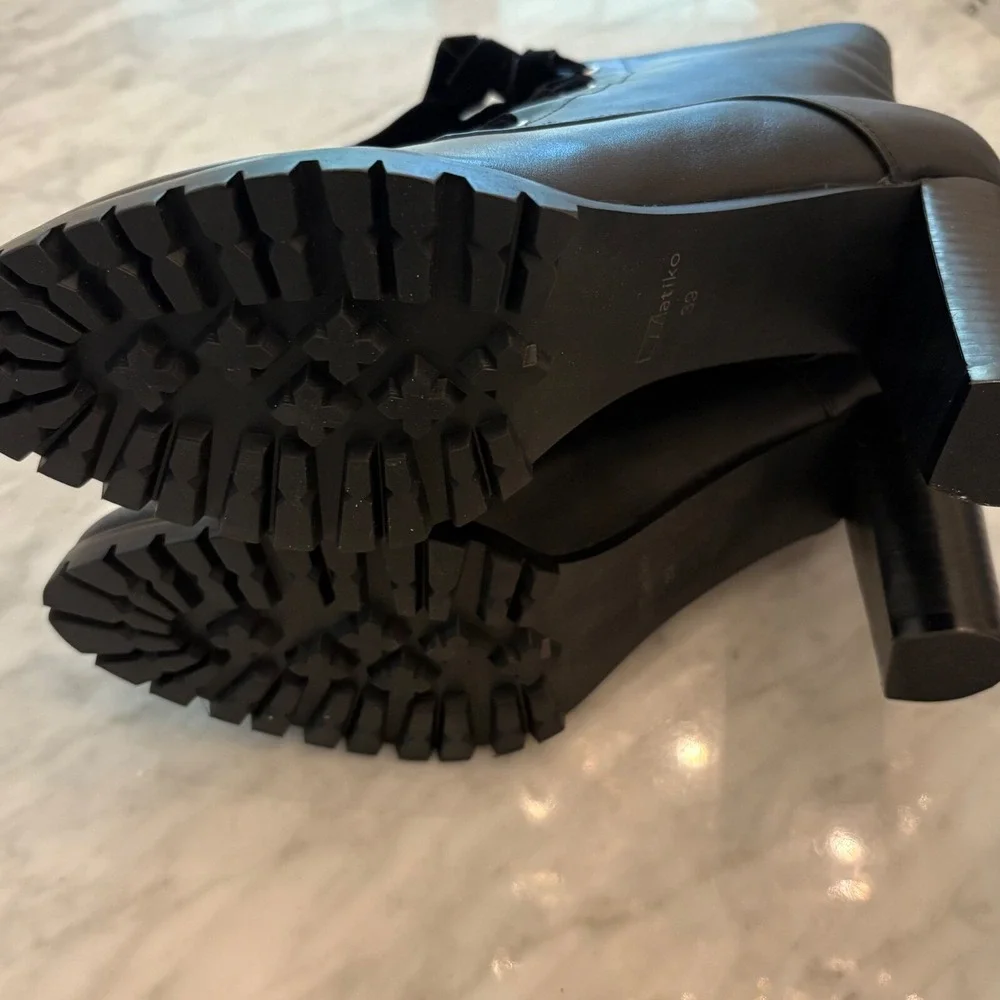 Anthropologie‎ Matiko Emma Lace-Up Lug Sole Block Heel Boot Black 39 NIB